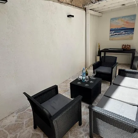 Casa Di Pag By Pag Tours باغ